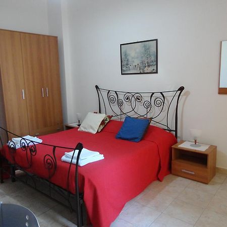 B&B Villa Teresa Lecce Exterior foto