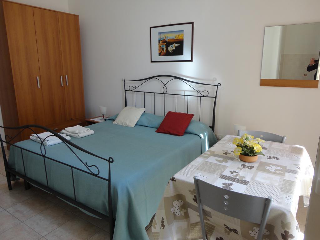 B&B Villa Teresa Lecce Exterior foto